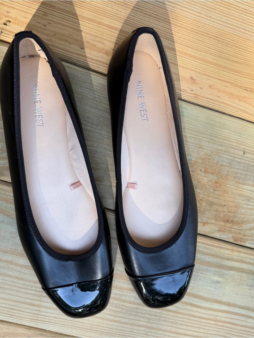 Nine West Teland Black Leather Patent Cap Toe Ballet Flats Size 10